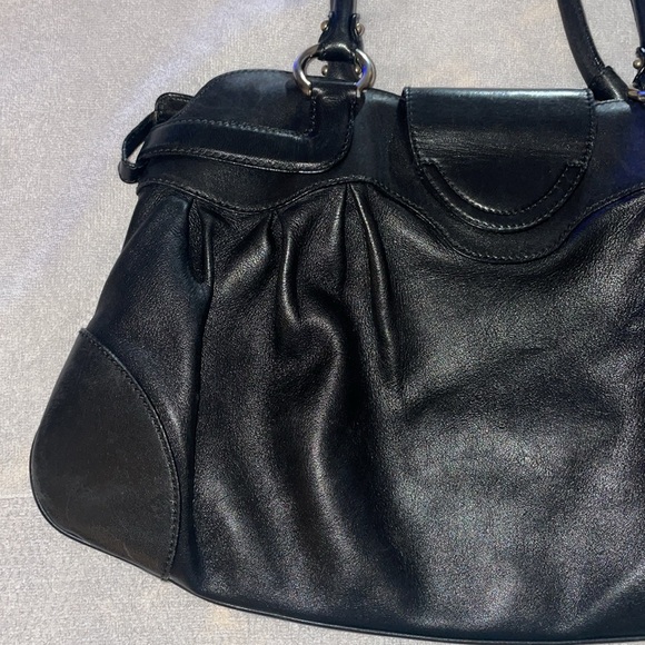 Authentic leather Ferragamo Purse - Picture 8 of 16